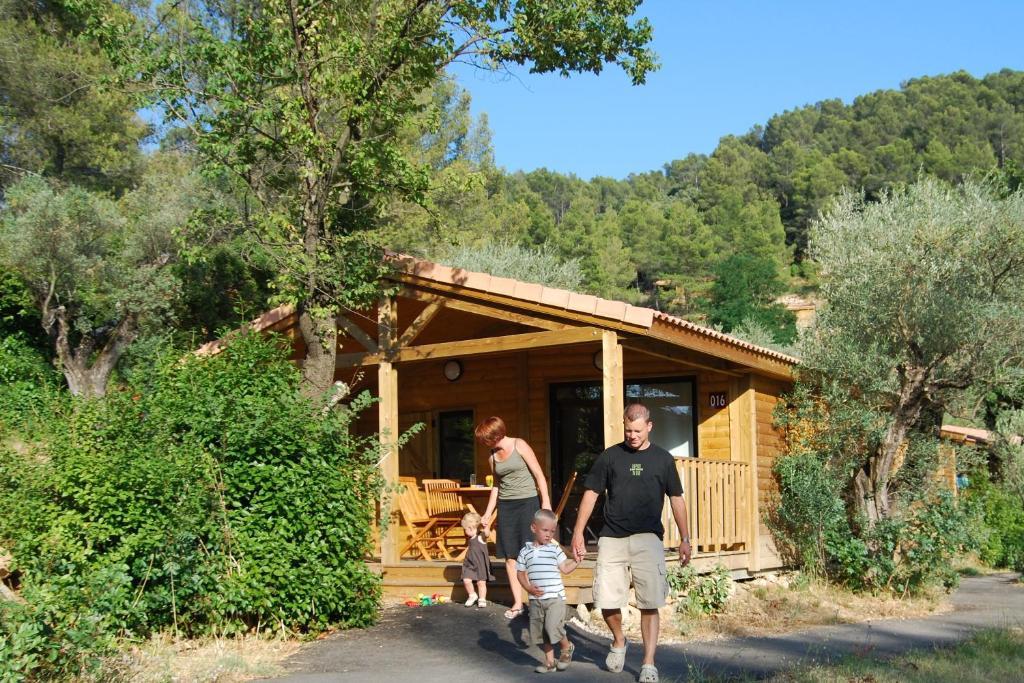 Résidence Lagrange Vacances - Les Cottages Varois Solliès-Toucas Chambre photo