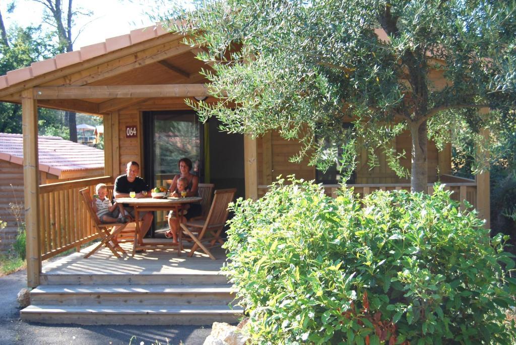 Résidence Lagrange Vacances - Les Cottages Varois Solliès-Toucas Chambre photo